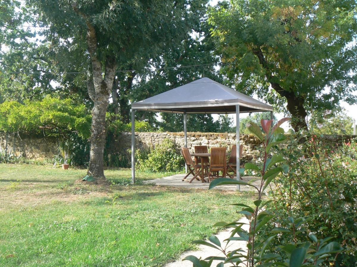 Maison Calme Au Coeur Des Vignes Sainte-Colombe  Exteriér fotografie